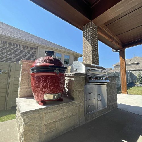 Outdoor living space in Flower Mound 76051