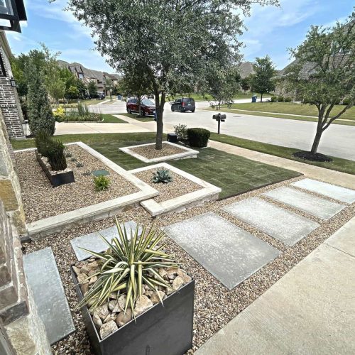 Stunning outdoor landscape design in Double Oak 75077